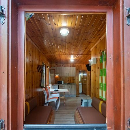 Camping Rural Ria de Arosa 2 Ribeira Bagian luar foto
