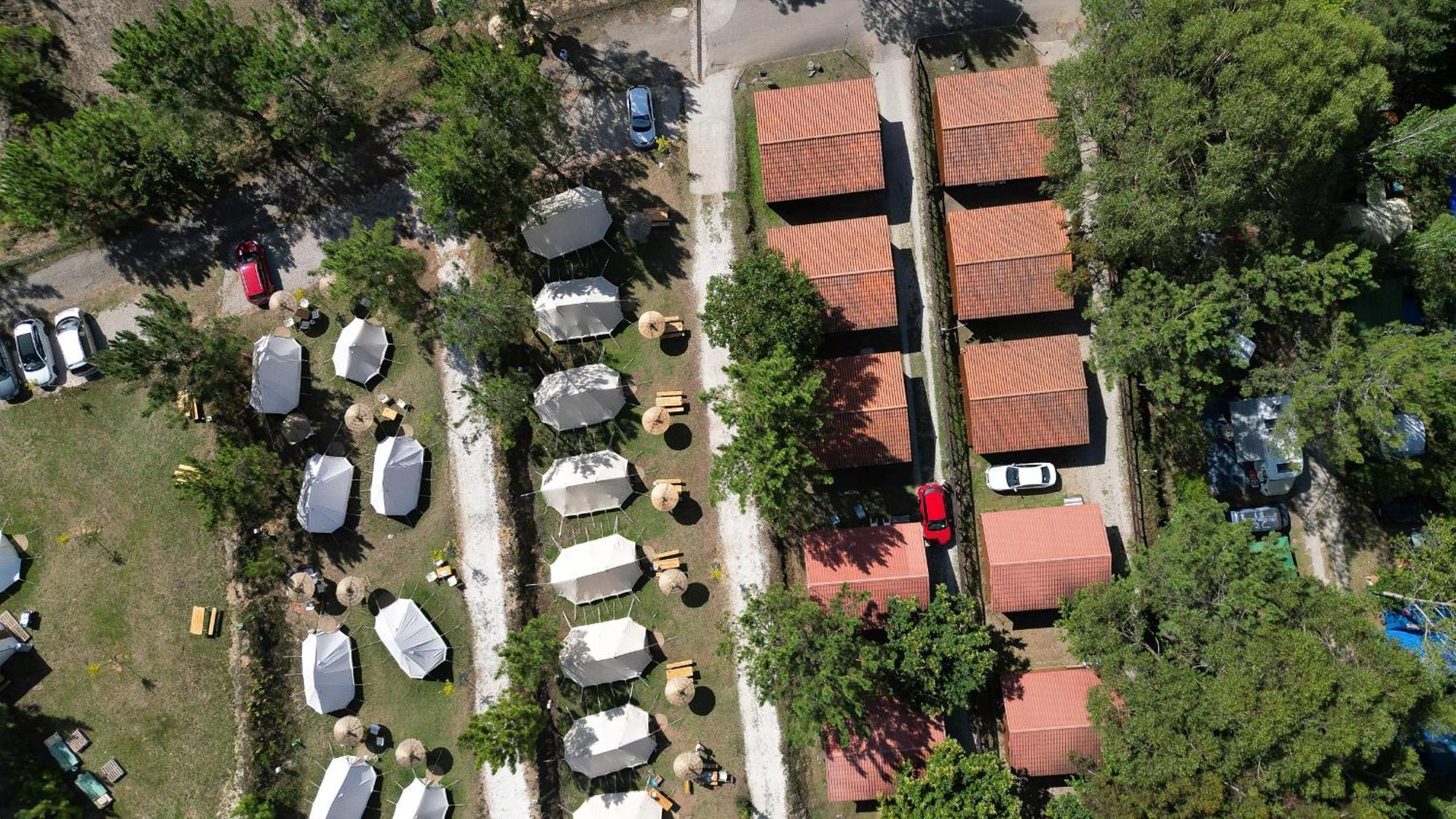 Camping Rural Ria de Arosa 2 Ribeira Bagian luar foto