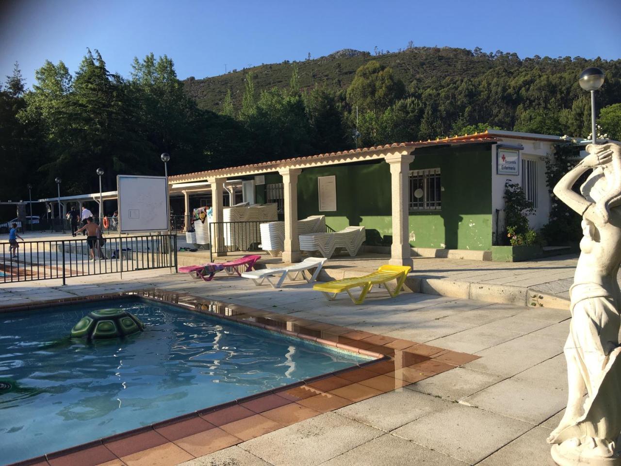 Camping Rural Ria de Arosa 2 Ribeira Bagian luar foto